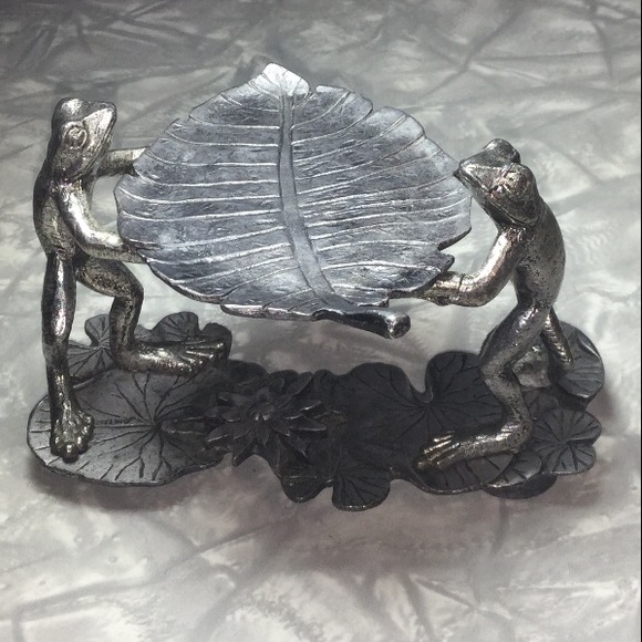 Metzke frogs signed pewter small stand tealight or whatever dated 1994 vintage - Picture 7 of 10